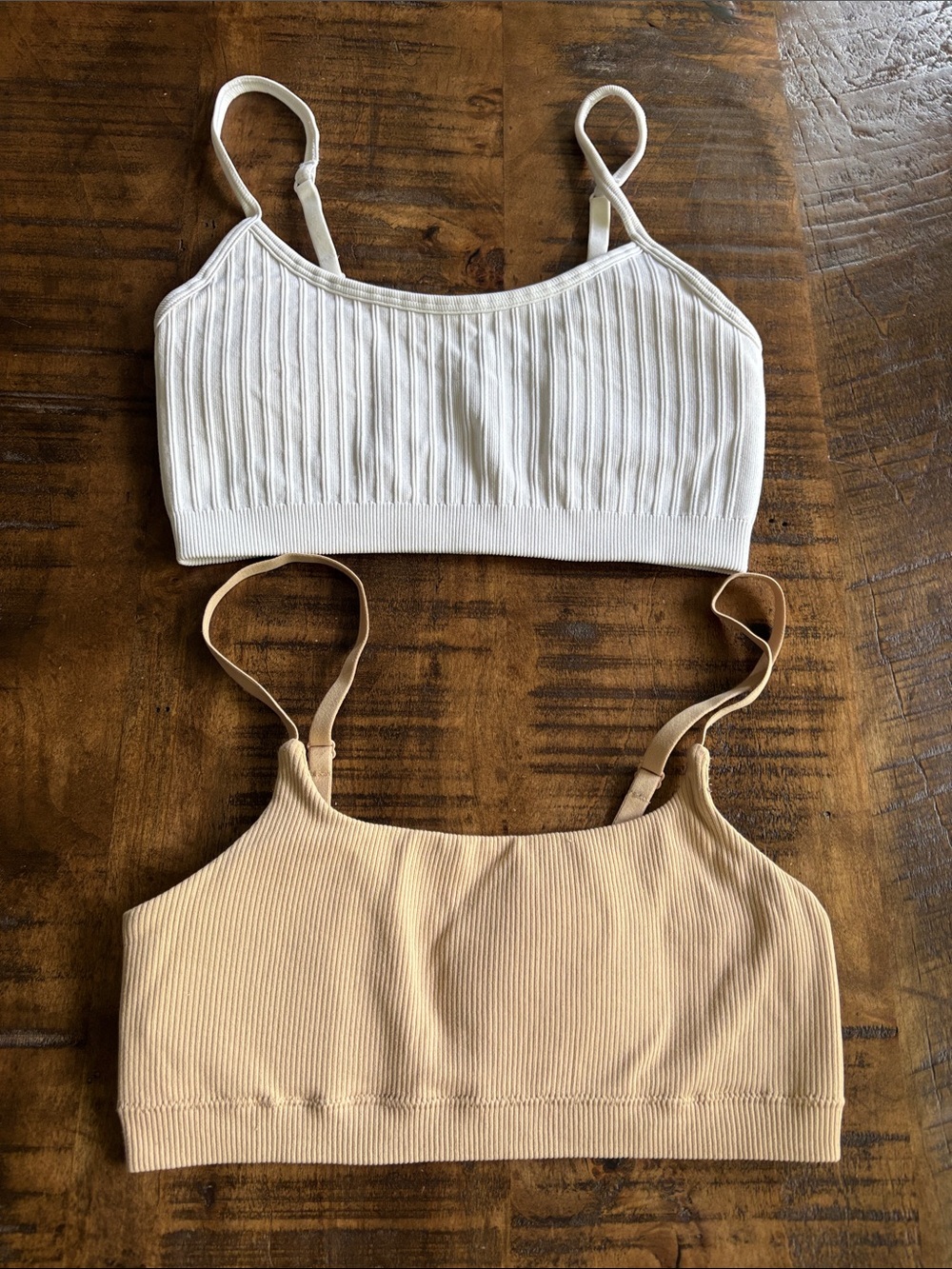 Bundle of 2 Aerie Seamless Ribbed Bralettes - White & Beige